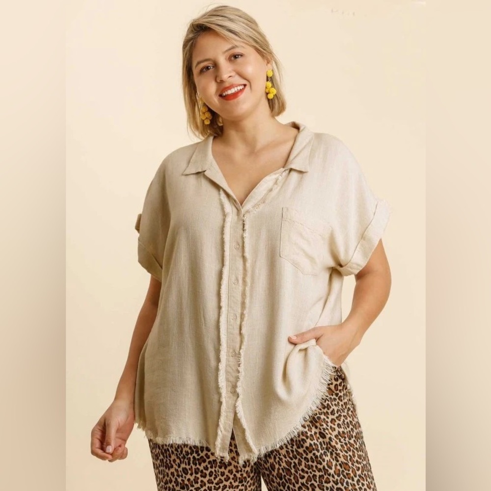 Umgee Linen Blend Top with Button Front and Frayed Trim in Oatmeal - Size Large